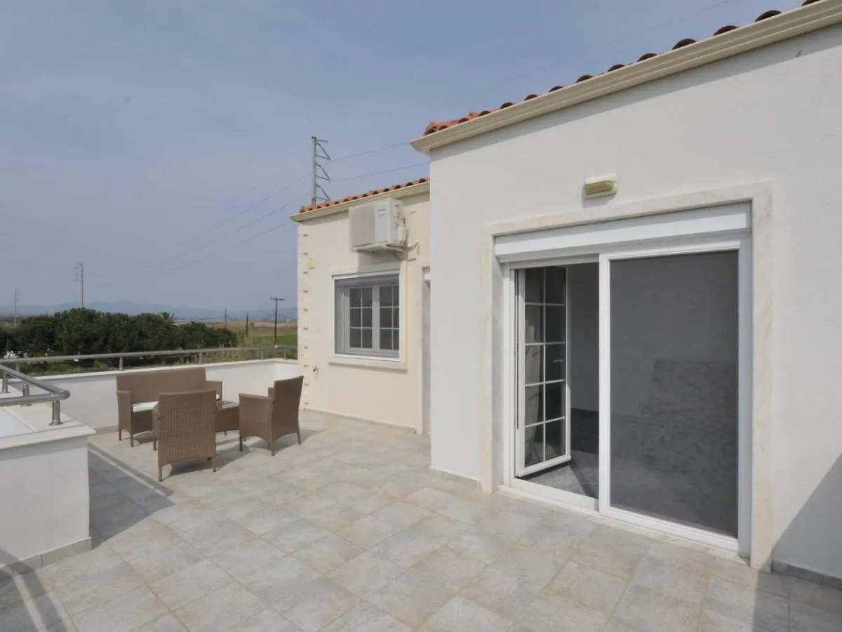 Irini Villa By Travelpro Services Nea Potidea Beach Halkidiki Nea Poteidaia