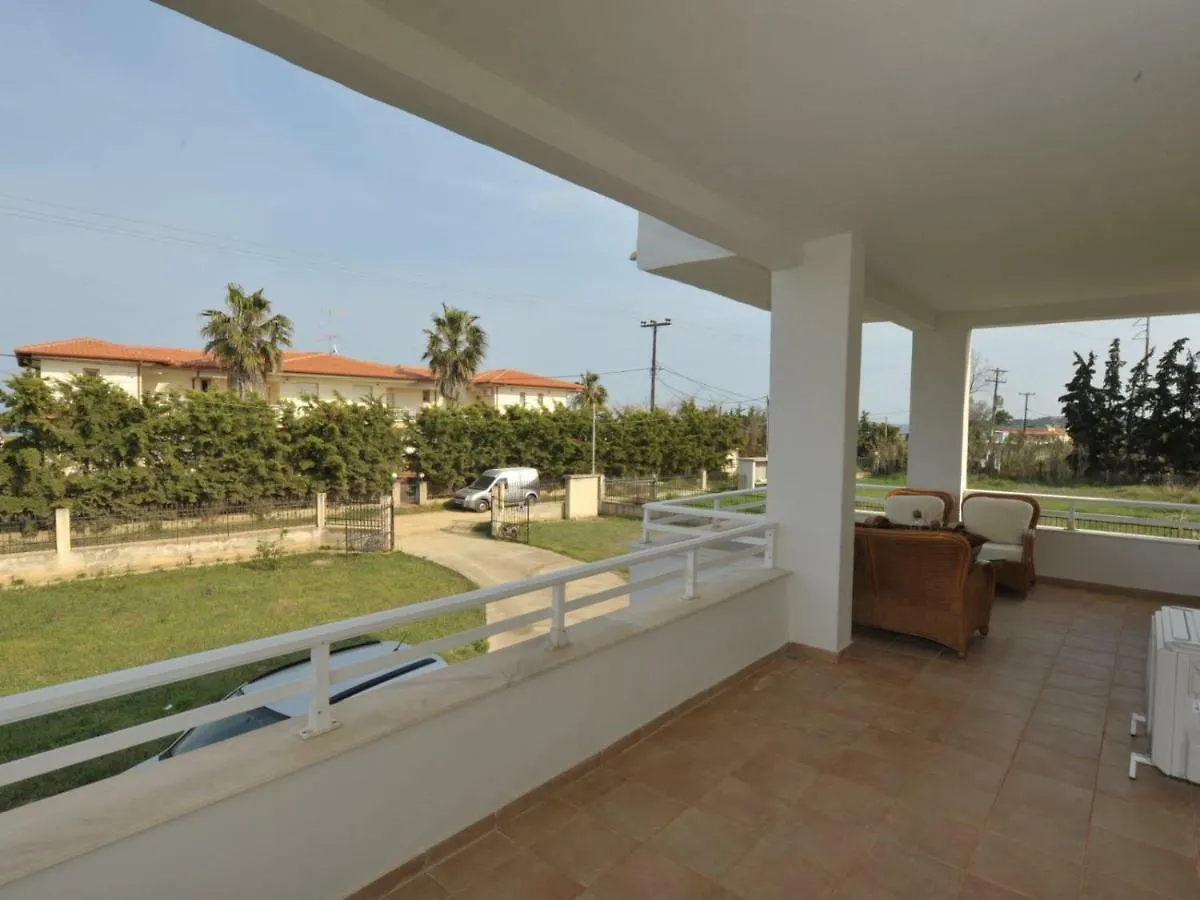 Holiday home Irini Villa By Travelpro Services Nea Potidea Beach Halkidiki